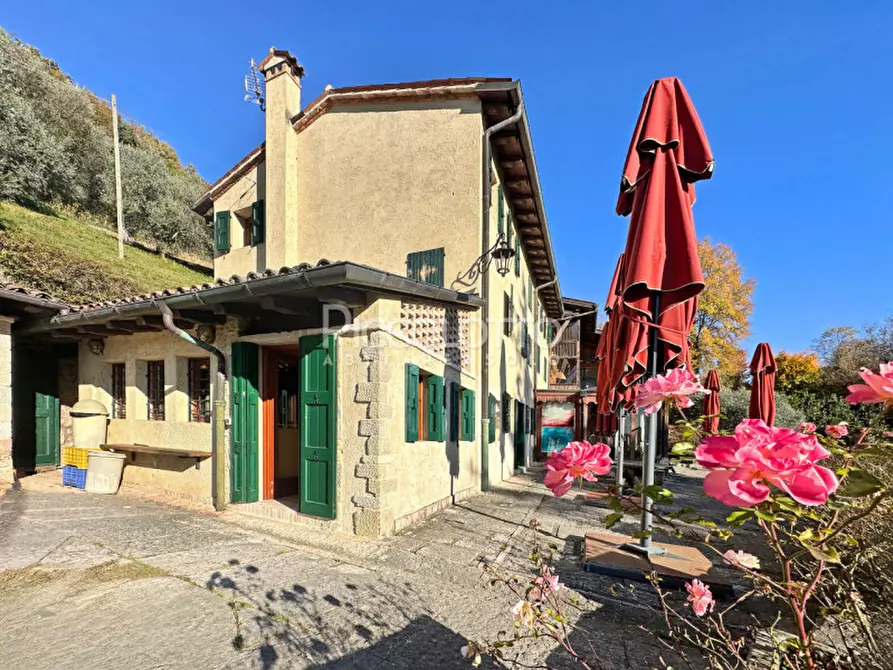 Immagine 27 di Villa in vendita  in via Monte dei Frati a Asolo
