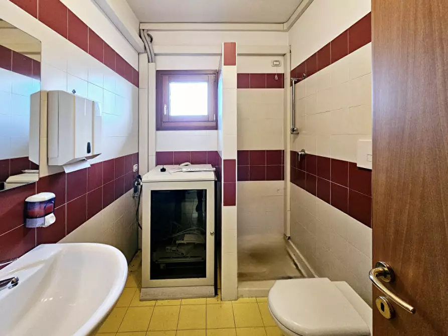 Immagine 11 di Appartamento in vendita  in VIA ATHESTE a Este