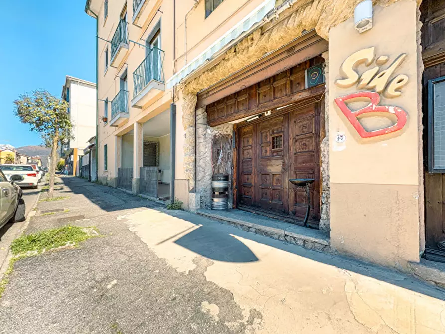 Immagine 3 di Attività commerciale in vendita  in Corso Benedetto Cairoli a Verbania