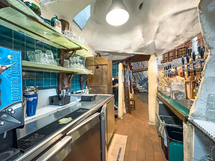 Immagine 6 di Attività commerciale in vendita  in Corso Benedetto Cairoli a Verbania