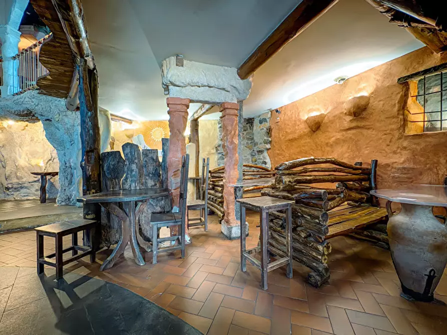 Immagine 8 di Attività commerciale in vendita  in Corso Benedetto Cairoli a Verbania