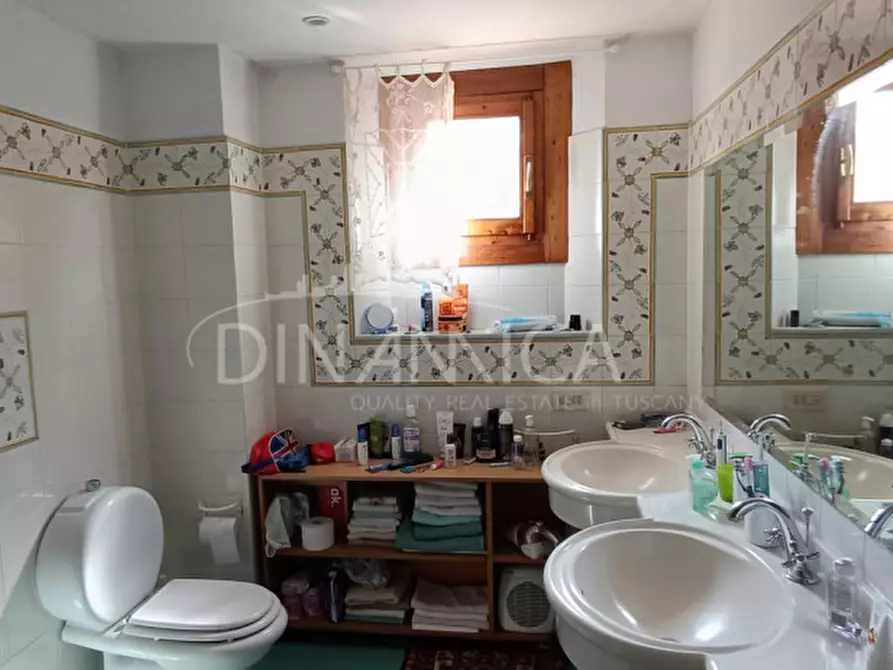 Immagine 24 di Rustico / casale in vendita  a Montaione