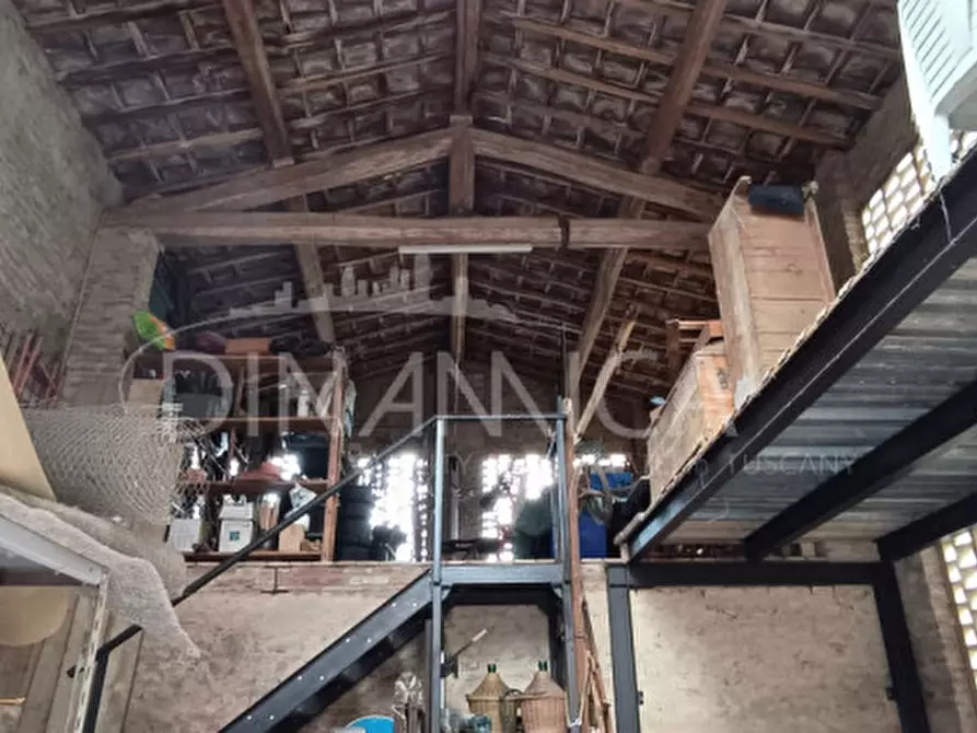 Immagine 31 di Rustico / casale in vendita  a Montaione