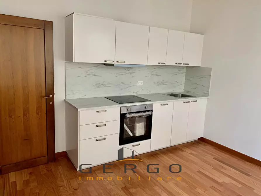 Immagine 3 di Appartamento in affitto  in Via dei Borromeo a Padova