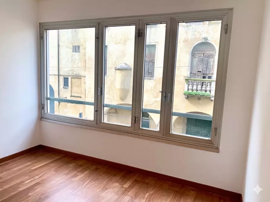 Immagine 5 di Appartamento in affitto  in Via dei Borromeo a Padova