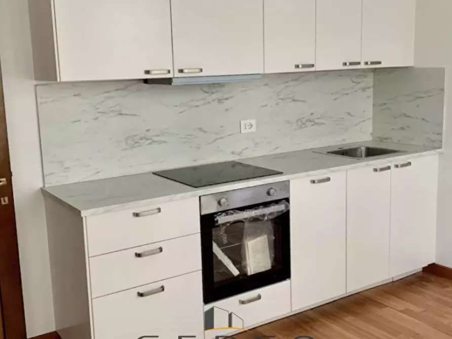 Immagine 10 di Appartamento in affitto  in Via dei Borromeo a Padova