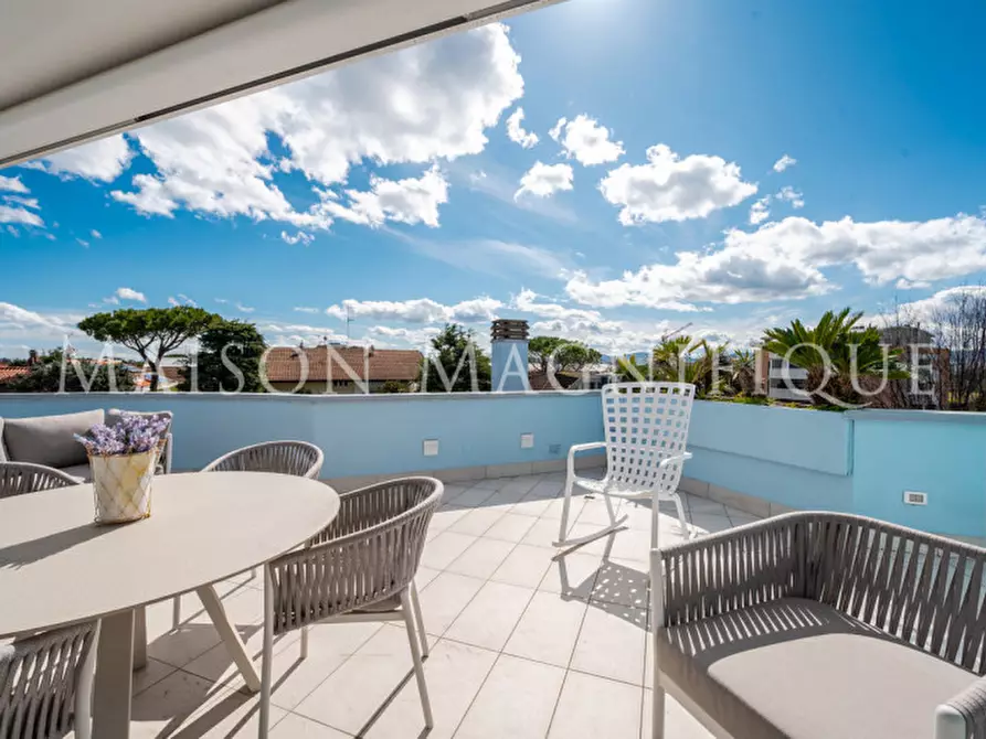 Immagine 14 di Attico in vendita  in Viale Adamello a Riccione