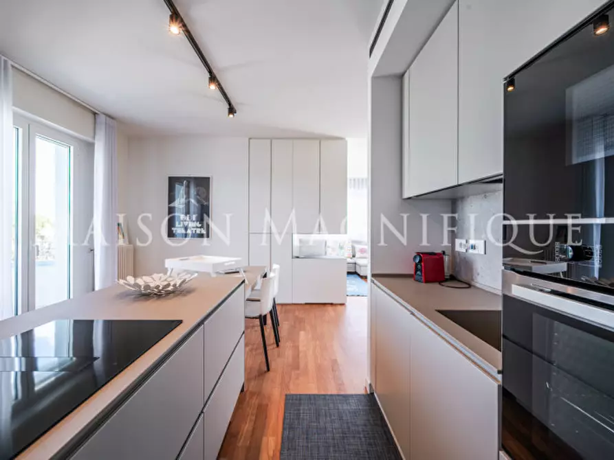 Immagine 18 di Attico in vendita  in Viale Adamello a Riccione