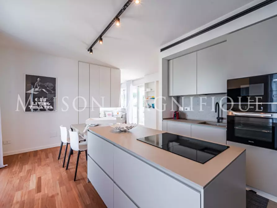 Immagine 20 di Attico in vendita  in Viale Adamello a Riccione