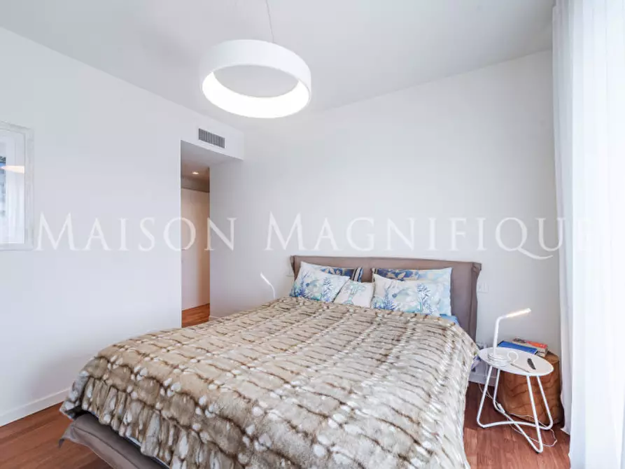 Immagine 26 di Attico in vendita  in Viale Adamello a Riccione