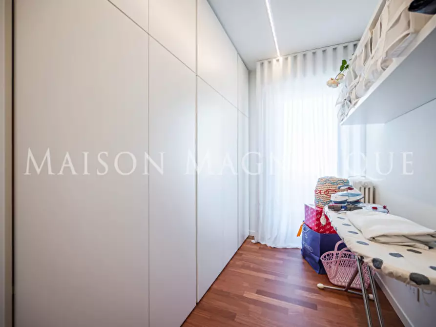 Immagine 29 di Attico in vendita  in Viale Adamello a Riccione