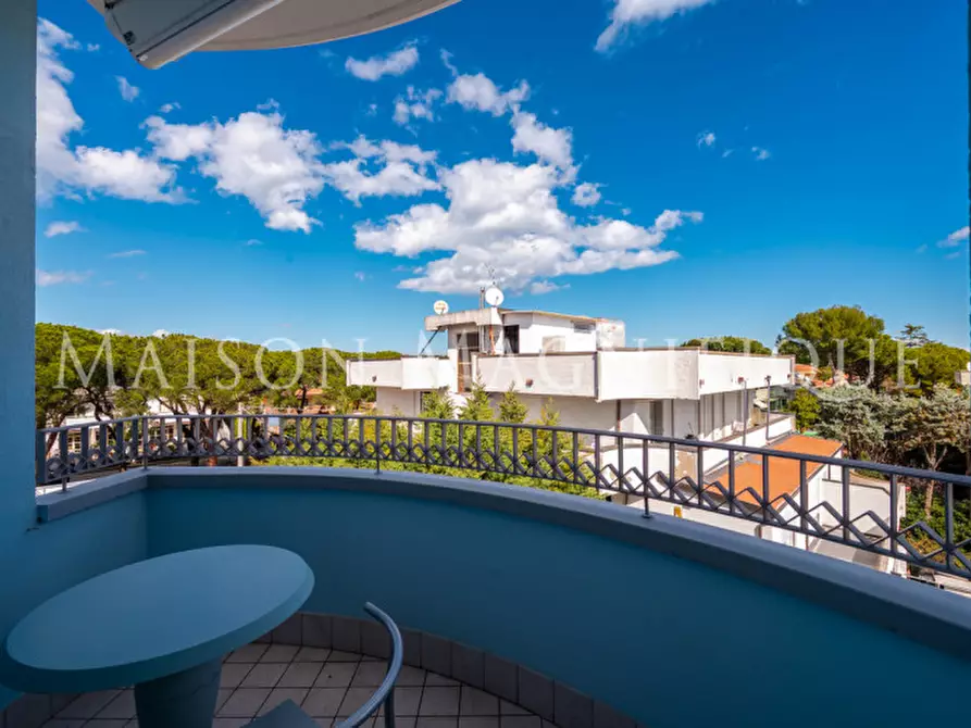 Immagine 43 di Attico in vendita  in Viale Adamello a Riccione