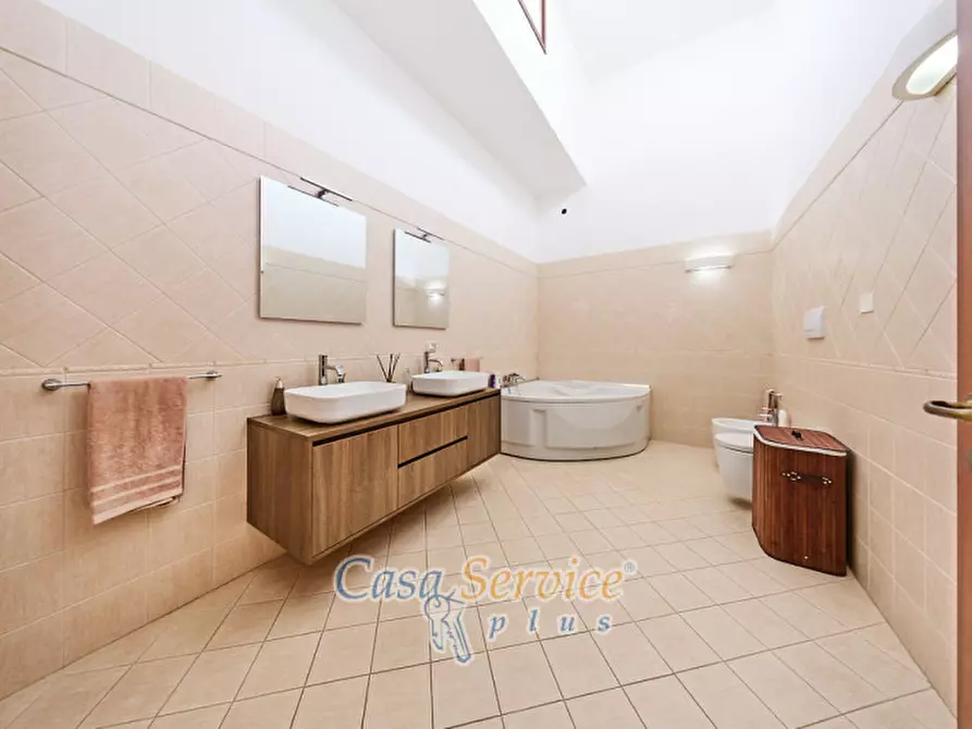 Immagine 20 di Appartamento in vendita  in Via Marconi a Matino