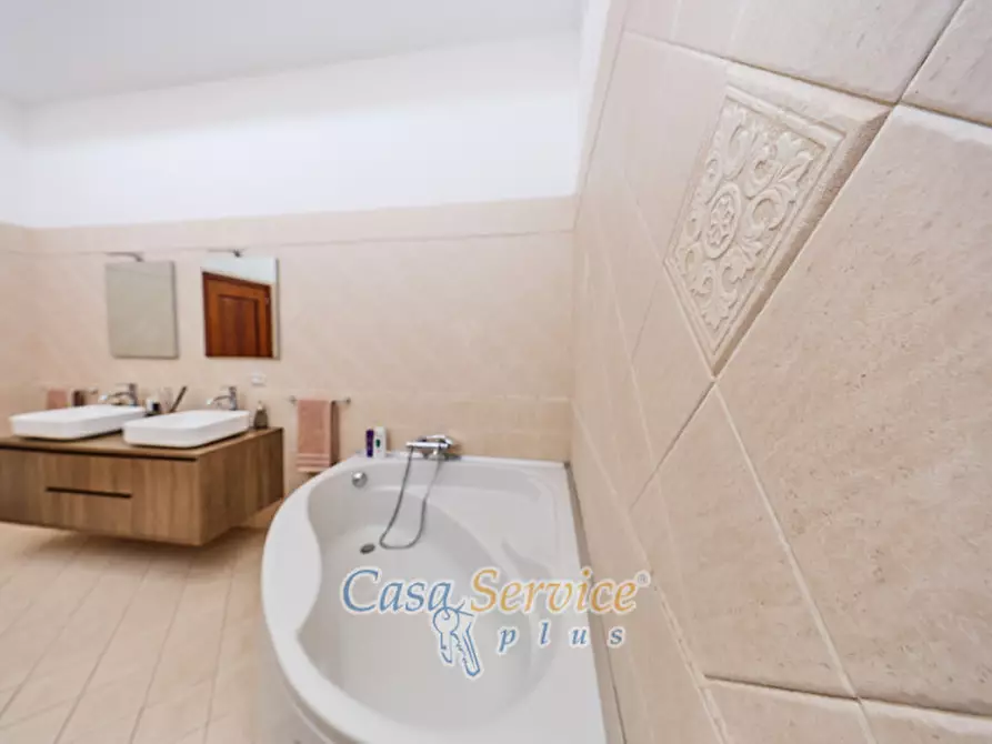 Immagine 23 di Appartamento in vendita  in Via Marconi a Matino