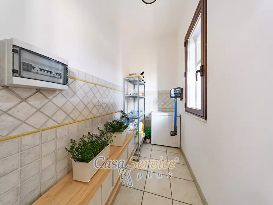 Immagine 32 di Appartamento in vendita  in Via Marconi a Matino