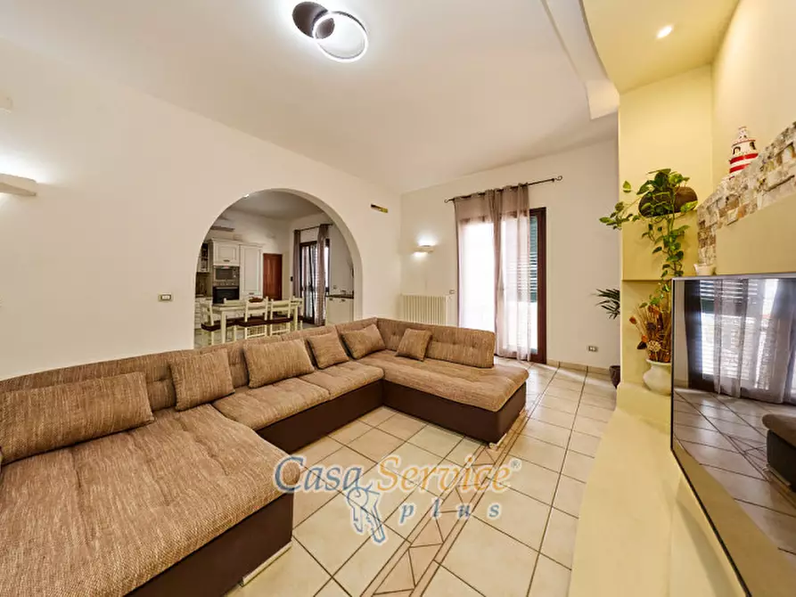 Immagine 40 di Appartamento in vendita  in Via Marconi a Matino