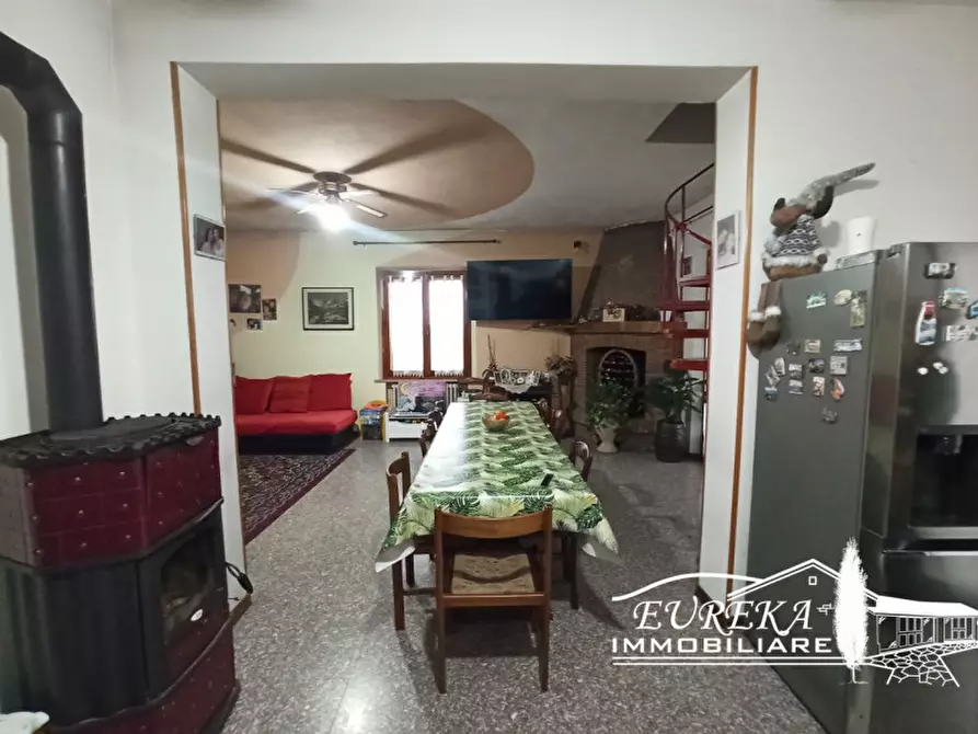 Immagine 21 di Villetta a schiera in vendita  in Località Carraia a Castiglione Del Lago