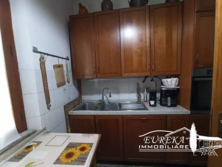 Immagine 22 di Villetta a schiera in vendita  in Località Carraia a Castiglione Del Lago