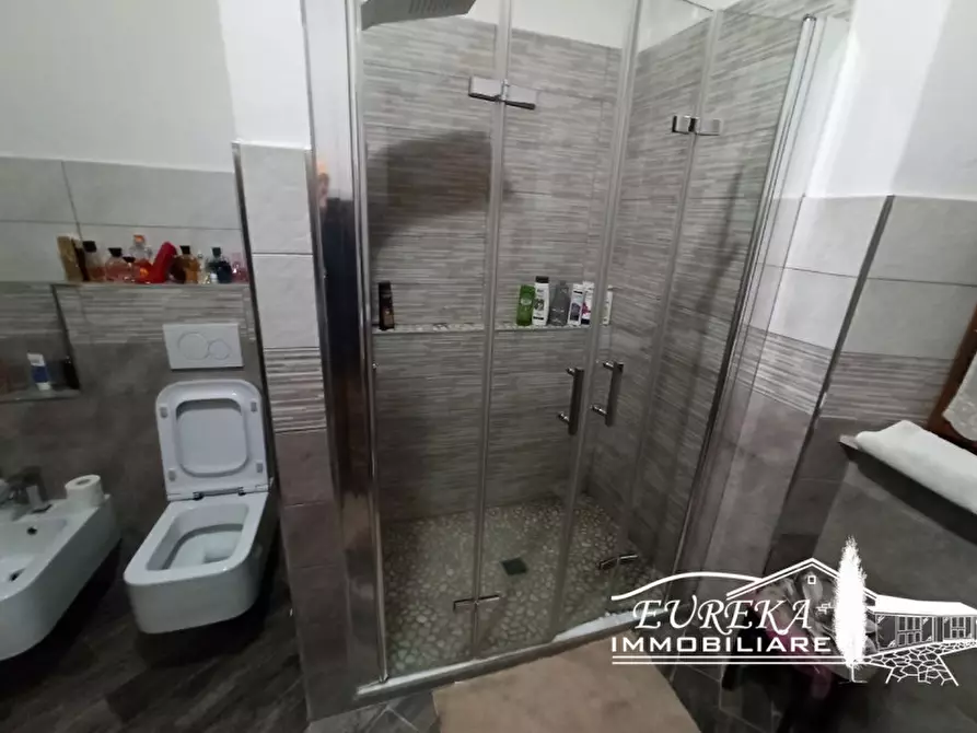 Immagine 38 di Villetta a schiera in vendita  in Località Carraia a Castiglione Del Lago