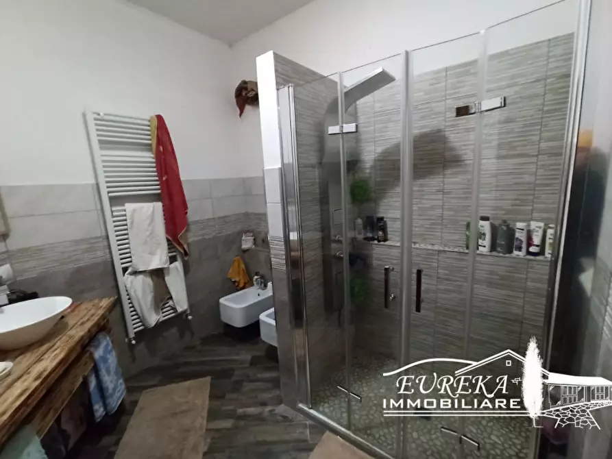 Immagine 40 di Villetta a schiera in vendita  in Località Carraia a Castiglione Del Lago