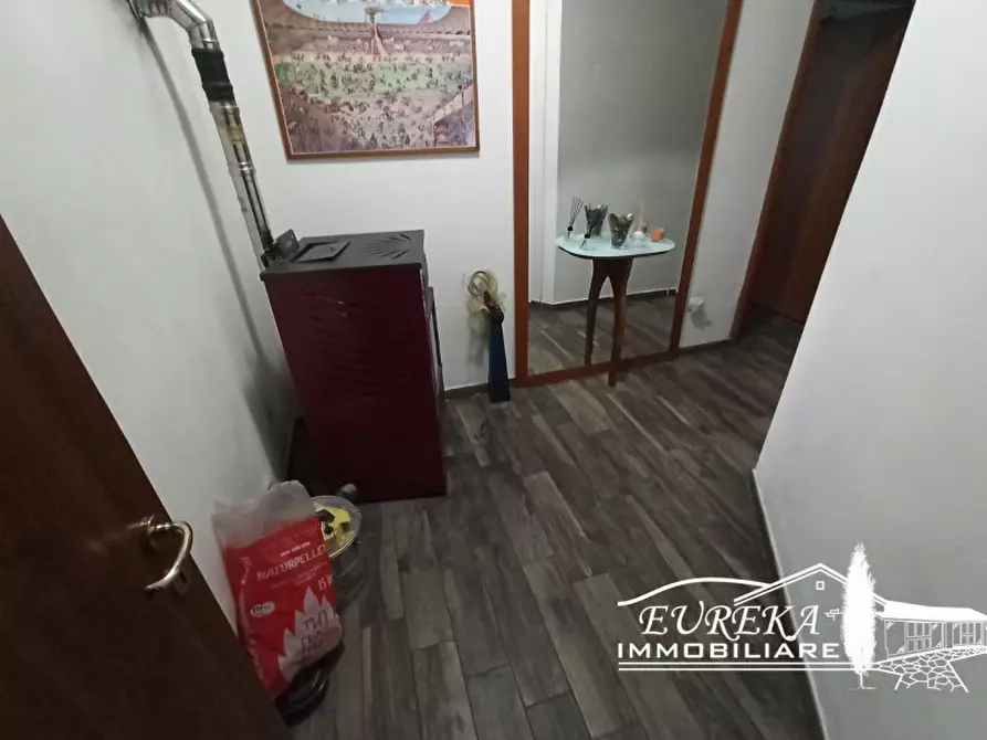 Immagine 47 di Villetta a schiera in vendita  in Località Carraia a Castiglione Del Lago