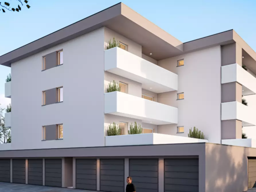Immagine 1 di Appartamento in vendita  in Viale Italia a Castelfranco Veneto