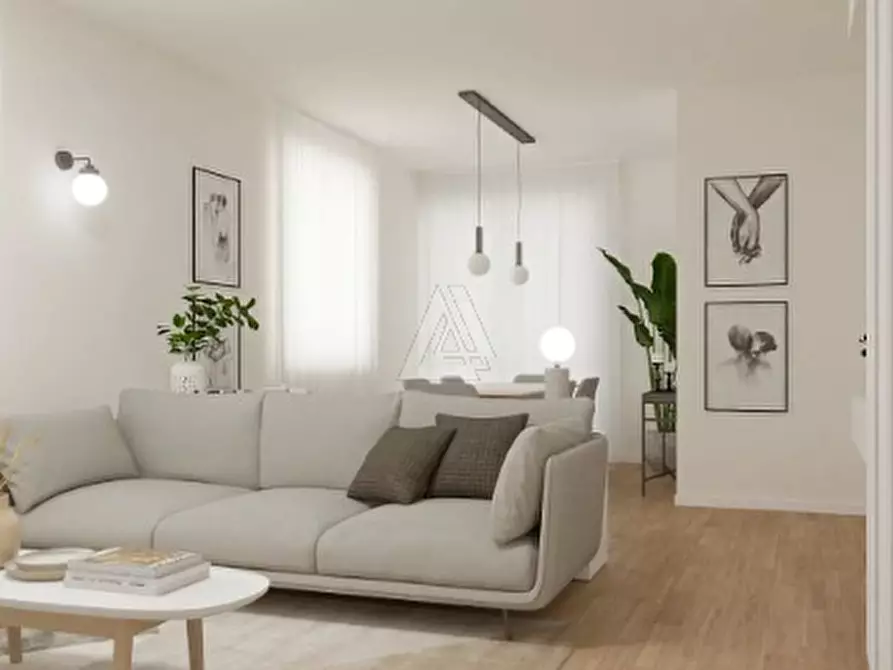 Immagine 4 di Appartamento in vendita  in Viale Italia a Castelfranco Veneto