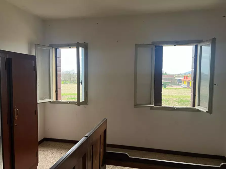 Immagine 9 di Casa bifamiliare in vendita  in Via Acquanera a Pernumia