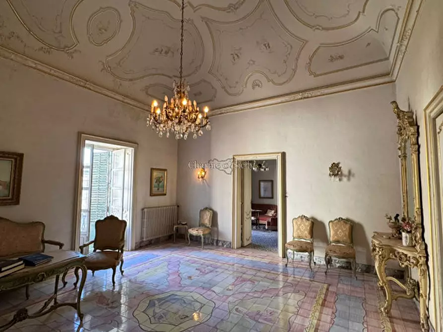 Immagine 11 di Casa indipendente in vendita  in Piazza San Giovanni a Modica