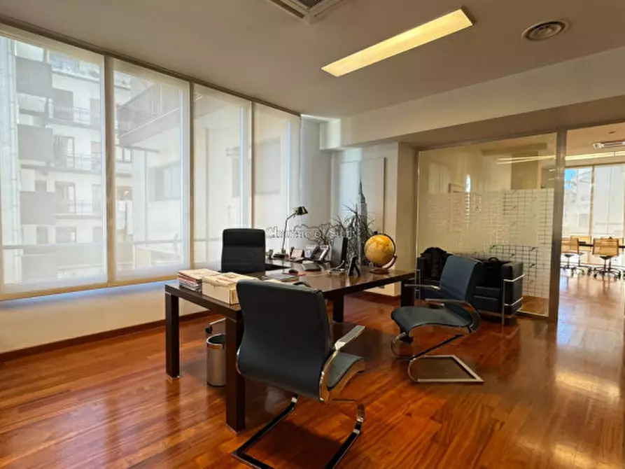 Immagine 1 di Ufficio in vendita  a Ragusa