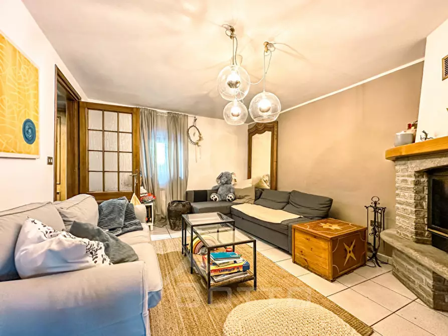 Immagine 9 di Casa indipendente in vendita  in Via Piede della Costa 43 a Varallo