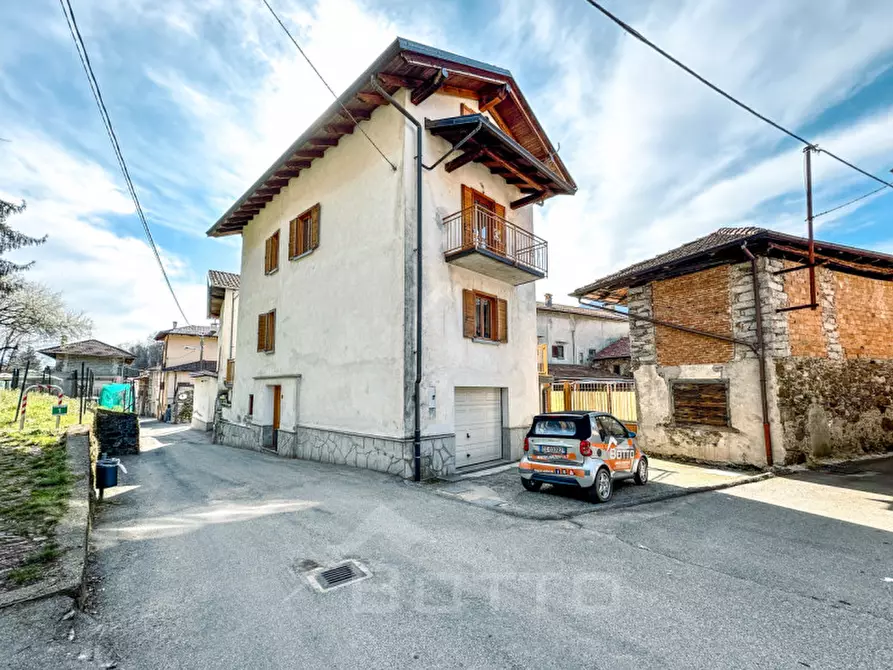 Immagine 22 di Casa indipendente in vendita  in Via Piede della Costa 43 a Varallo