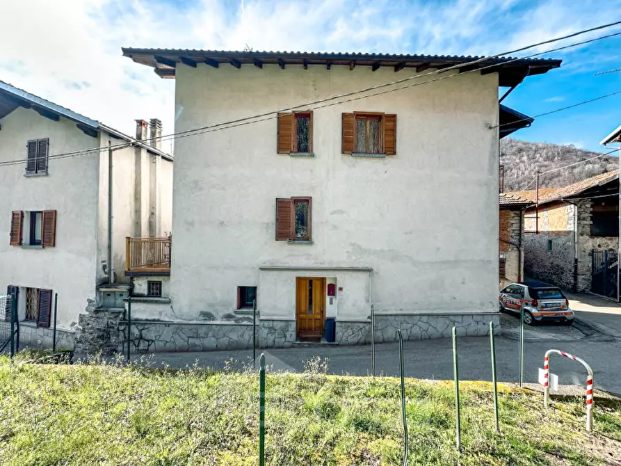 Immagine 23 di Casa indipendente in vendita  in Via Piede della Costa 43 a Varallo