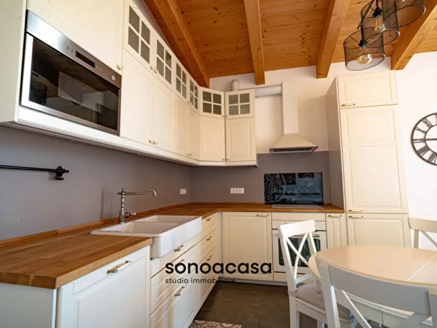 Immagine 2 di Attico in vendita  in Piazza dell'Unificazione 2e a Mondolfo