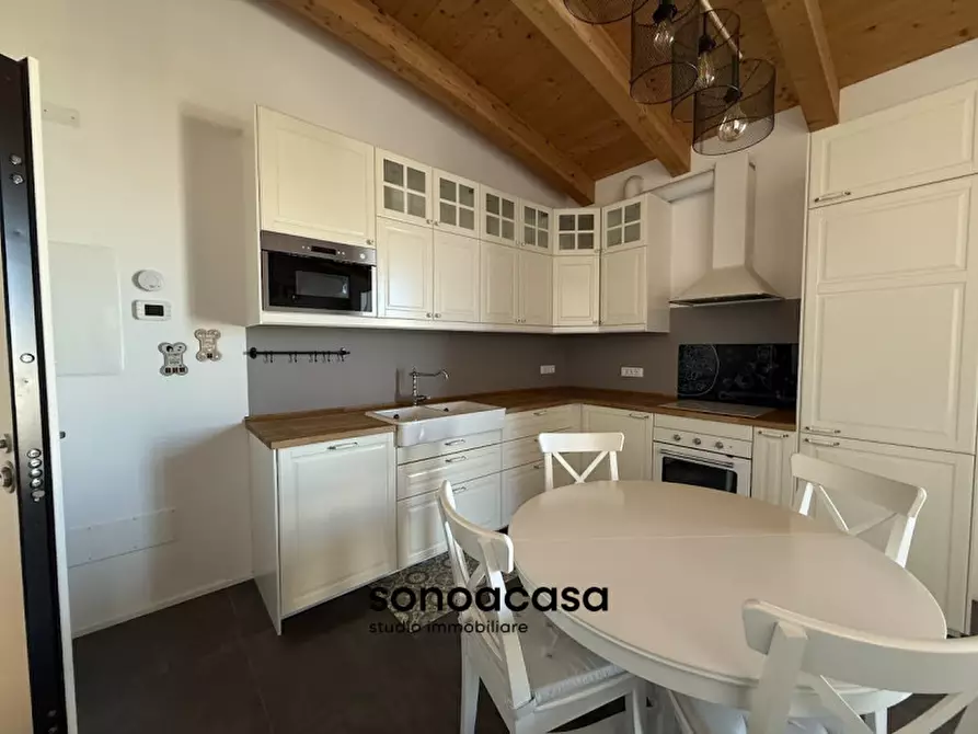 Immagine 3 di Attico in vendita  in Piazza dell'Unificazione 2e a Mondolfo