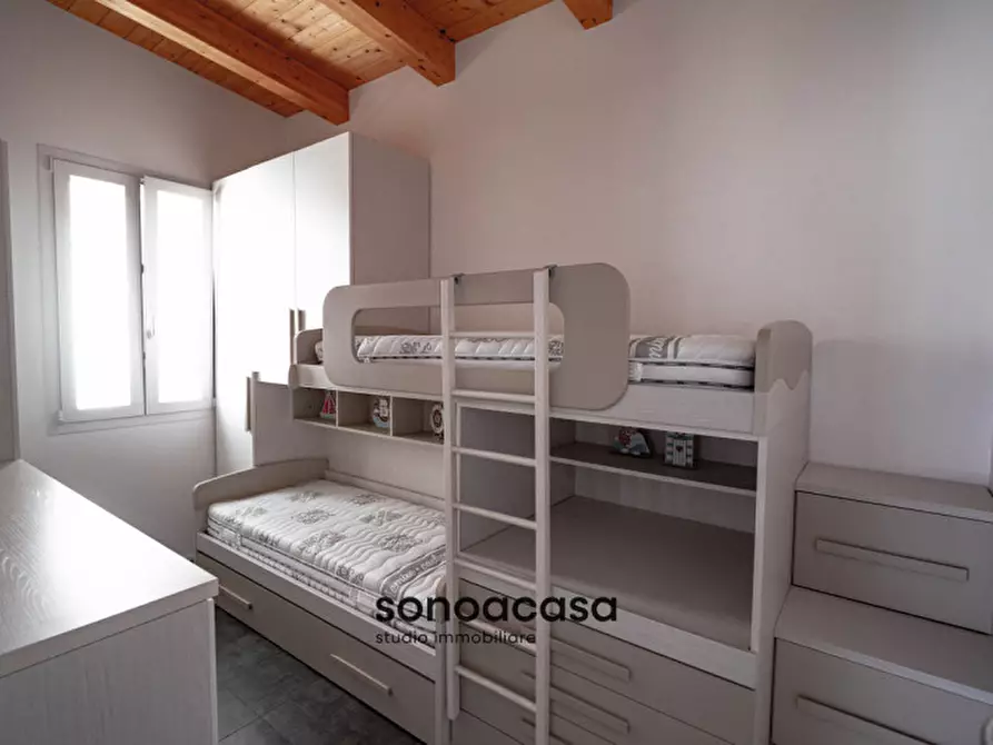 Immagine 15 di Attico in vendita  in Piazza dell'Unificazione 2e a Mondolfo