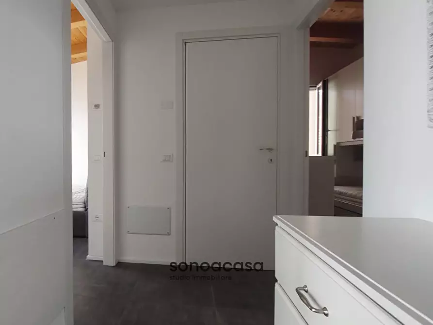 Immagine 18 di Attico in vendita  in Piazza dell'Unificazione 2e a Mondolfo