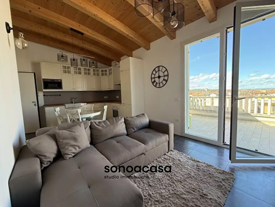 Immagine 2 di Appartamento in vendita  in Piazza dell'Unificazione 2e a Mondolfo