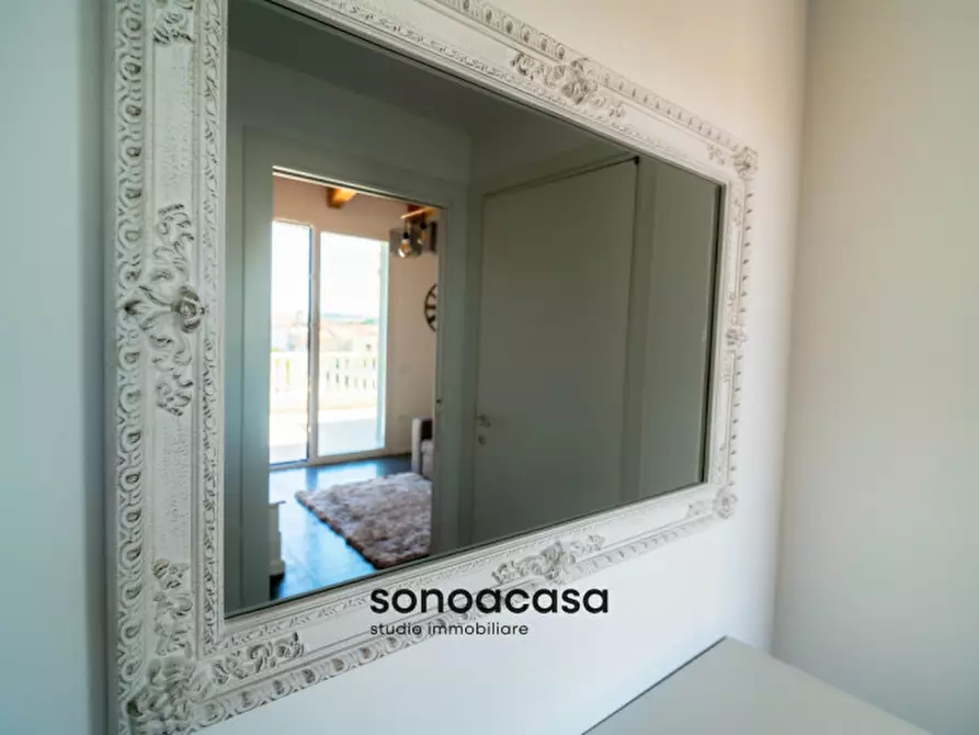 Immagine 22 di Attico in vendita  in Piazza dell'Unificazione 2e a Mondolfo