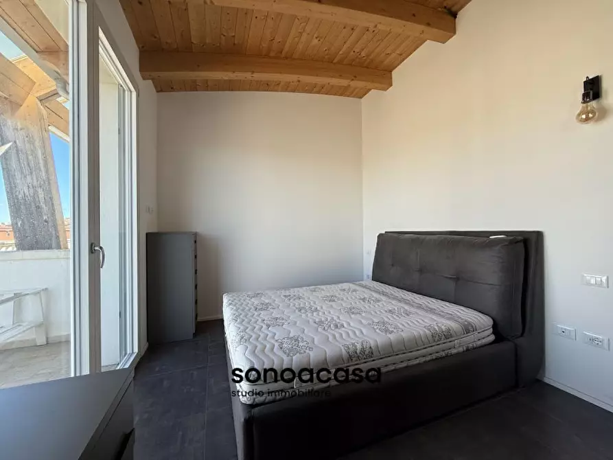 Immagine 5 di Appartamento in vendita  in Piazza dell'Unificazione 2e a Mondolfo