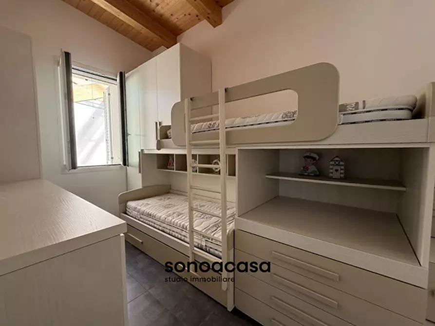 Immagine 10 di Appartamento in vendita  in Piazza dell'Unificazione 2e a Mondolfo