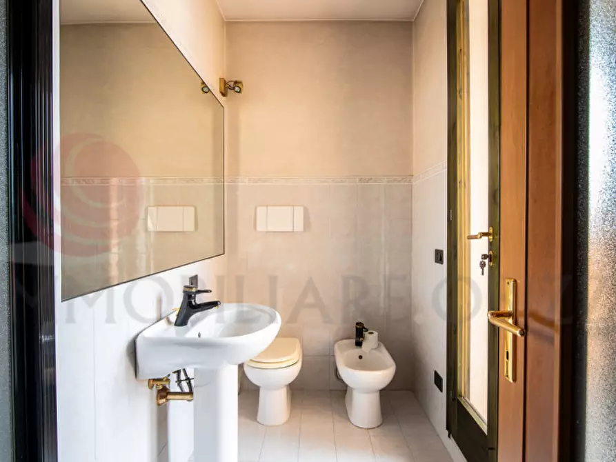 Immagine 4 di Casa bifamiliare in vendita  in Via Luigi Cadorna a Albignasego