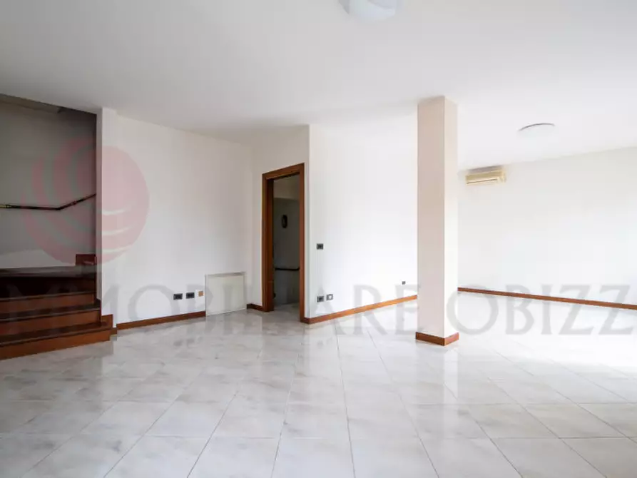 Immagine 6 di Casa bifamiliare in vendita  in Via Luigi Cadorna a Albignasego