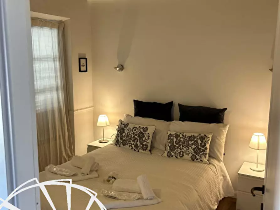 Immagine 12 di Appartamento in vendita  a Prato