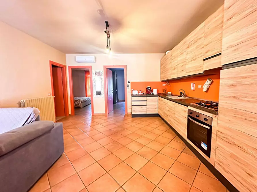 Immagine 10 di Attico in vendita  in via vaccarolo a Desenzano Del Garda