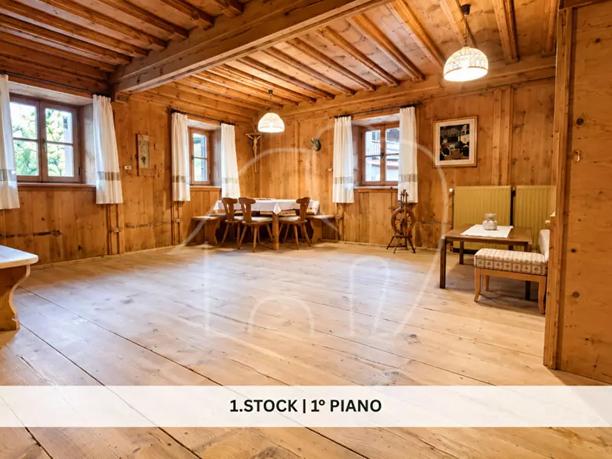Immagine 3 di Casa indipendente in vendita  a Montagna .Montan.