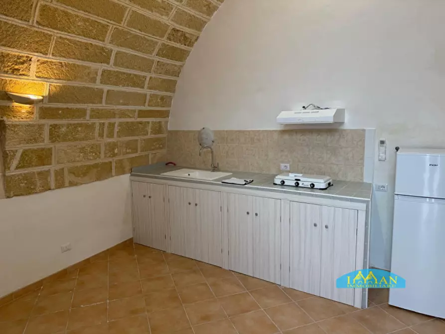 Immagine 1 di Casa indipendente in vendita  in Via Vico Dell'Erte a Sannicola