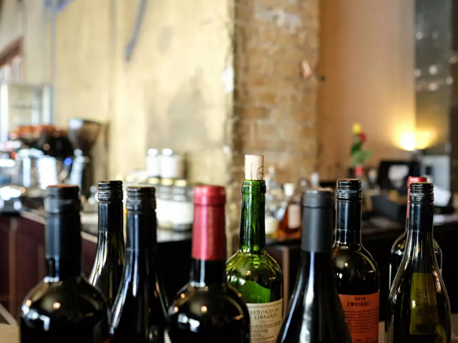 Immagine 2 di Attività commerciale in vendita  in via chiesa a Montagnana