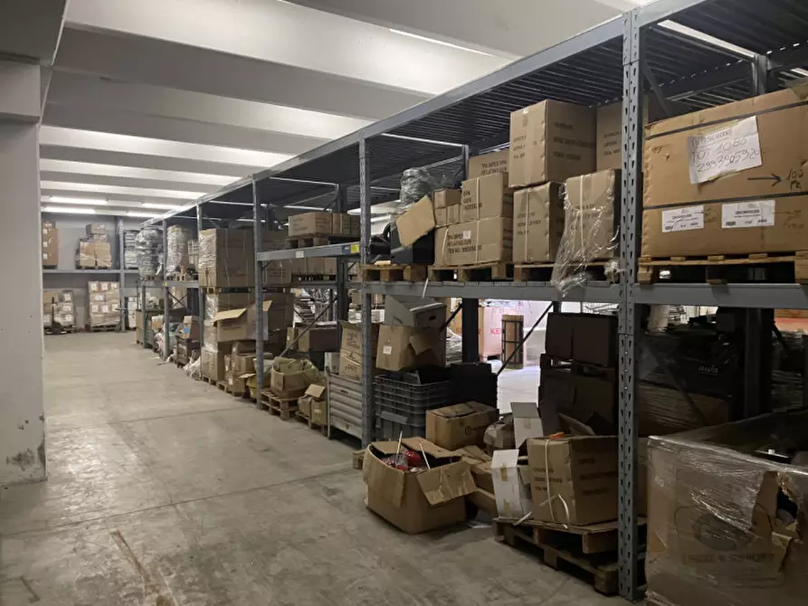 Immagine 8 di Capannone industriale in vendita  in Via Asolana a Pieve Del Grappa