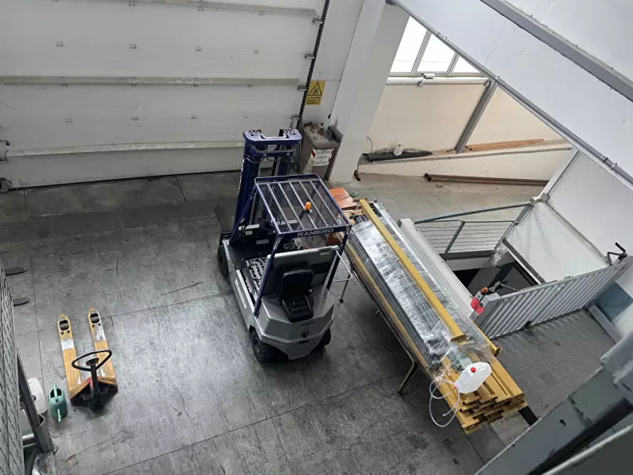 Immagine 20 di Capannone industriale in vendita  in Via Asolana a Pieve Del Grappa